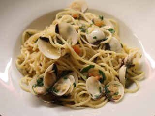 Špageti vongole (Spaghetti Vongole)