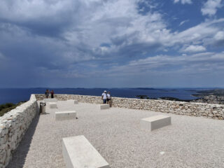 Primošten - Wanderung zur Loreta Statue