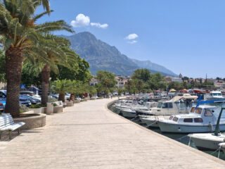 Spaziergang über Baška Voda nach Bratuš